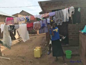 Girl - Kampala Slum_Brigit_Koch_s